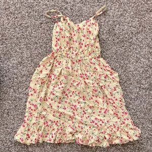 Set of floral dresses, no tags. Fits girls size 8 at most